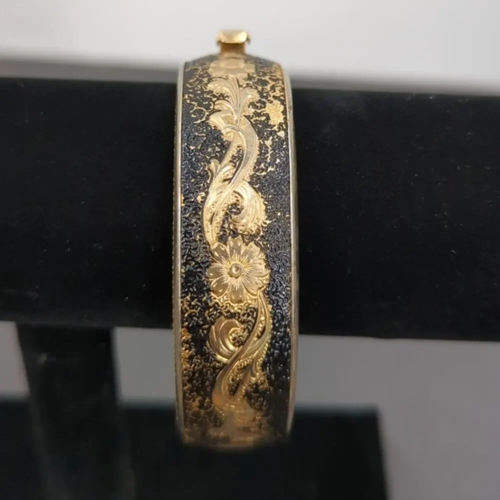 Vintage Fashion BRACELET Spanish Damascene Gold and Black Hinged Bangle